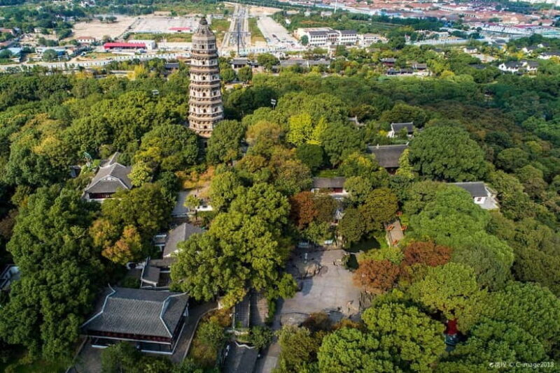Suzhou: Huqiu Adult Tickets without Time Slots - Discovering Huqiu: A Budget-Friendly Journey into Suzhous Ancient Charm