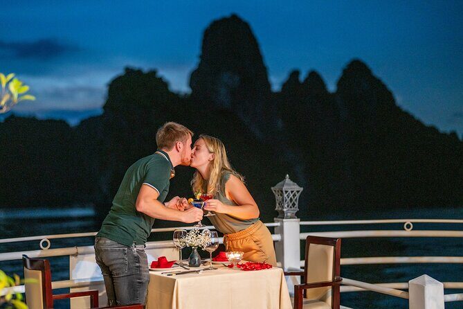 Swan Cruises: Bai Tu Long Bay 2 days 1 night (Deluxe room) - An In-Depth Look at the Experience