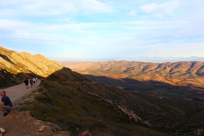 Swartberg Sunset Tour and Dinner - Exploring the Swartberg Sunset Tour and Dinner