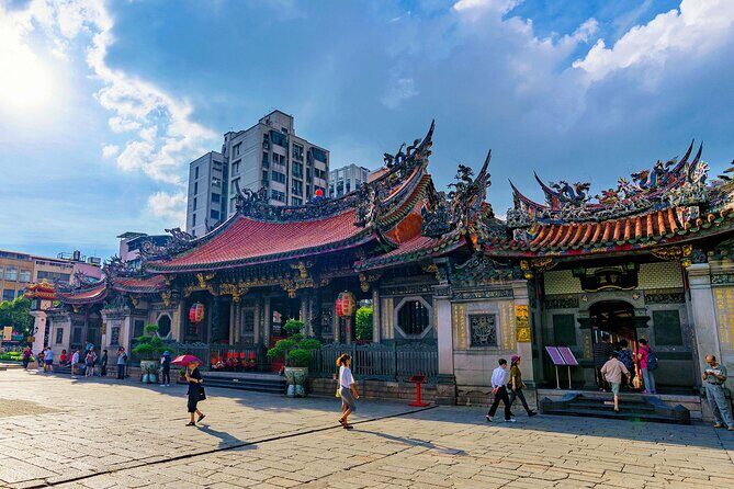Sweets to Streets: 6Hr Taipei Adventure with Pineapple Cake DIY - Who Will Love This Tour?