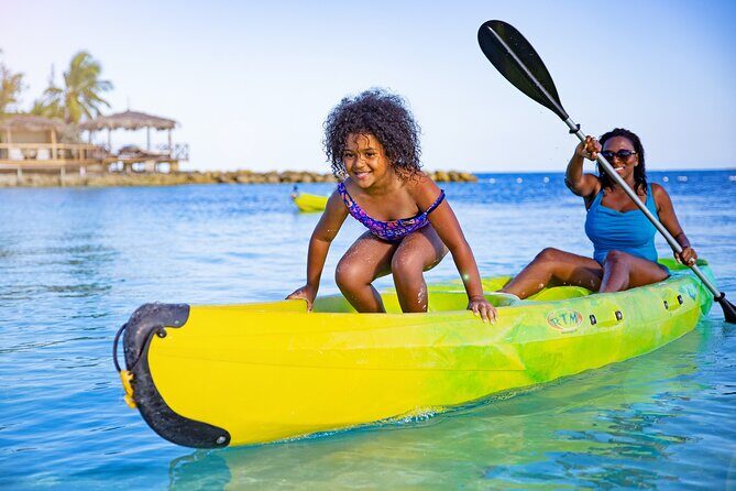 Swimming Pigs and Pearl Island Beach Escape - Key Points