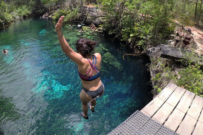 Swimming with turtles, 2 cenotes & gopro - The Sum Up