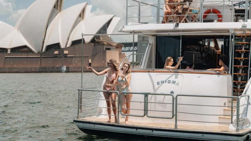 Sydney: 2-Hour Morning Luxury Yacht Cruise with Drinks - Key Points