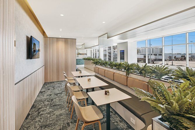Sydney Airport Plaza Premium Lounge - Who Should Consider This Lounge?