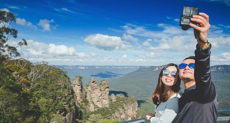 Sydney: Blue Mountains Wildlife & Bushwalk Small-Group Tour - Transportation and Schedule