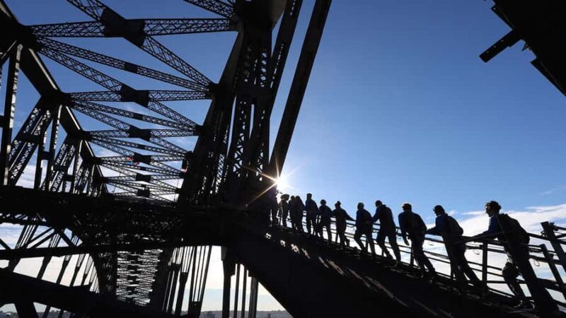 Sydney: BridgeClimb Mandarin Summit Insider - Key Points