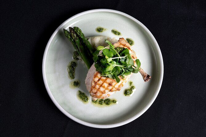 Sydney CABARET Dinner Cruise - The Dining Experience