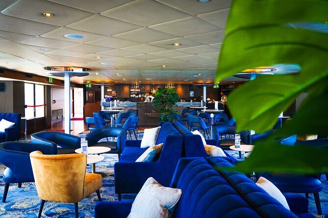 Sydney Cocktail Harbour Bar Cruise with Charcuterie Board - Authentic Guest Experiences