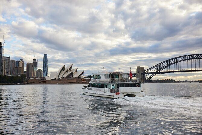 Sydney Combo: Morning Sightseeing to Bondi & Harbour Lunch Cruise - Transportation, Group Size, and Overall Value