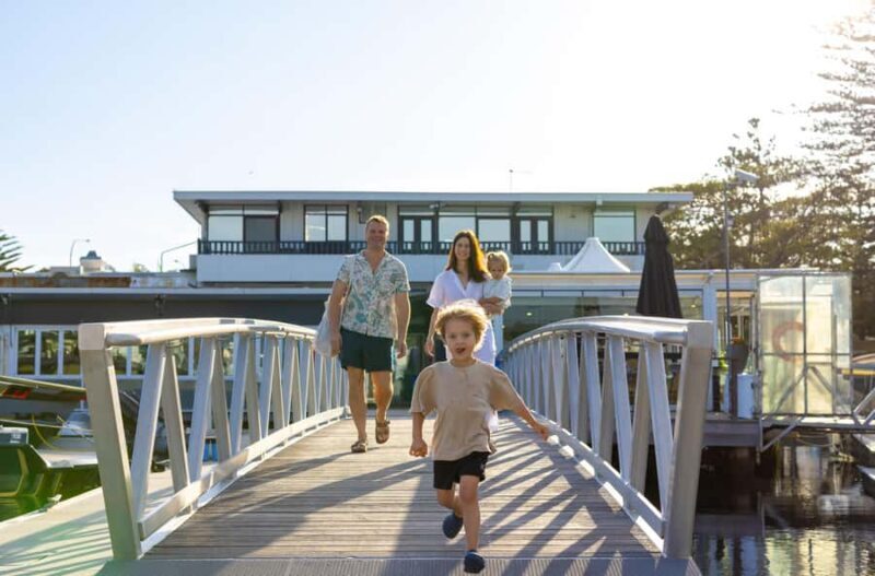 Sydney: Electric Boat Rental from The Spit, Mosman - A Typical Day on the Water