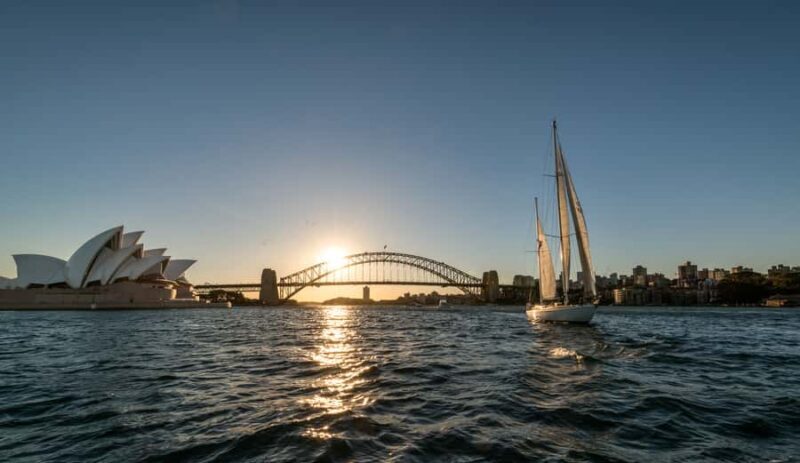 Sydney: Exclusive Sydney Harbour Cruise on a Classic Yacht - Key Points
