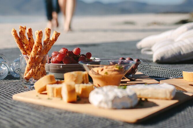 Sydney: Golden Hour City Escape with Sunset, Picnic and Photos - Practical Details and Considerations