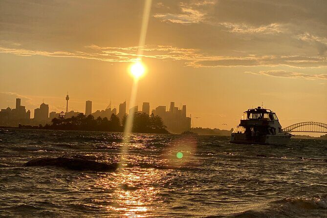 Sydney: Golden Hour City Escape with Sunset, Picnic and Photos - The Sum Up