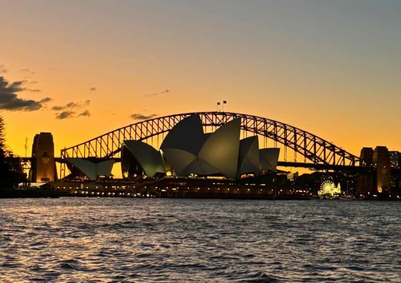 Sydney: Harbour Dinner Cruise with Buffet - A Scenic, Practical Way to Experience Sydney Harbour