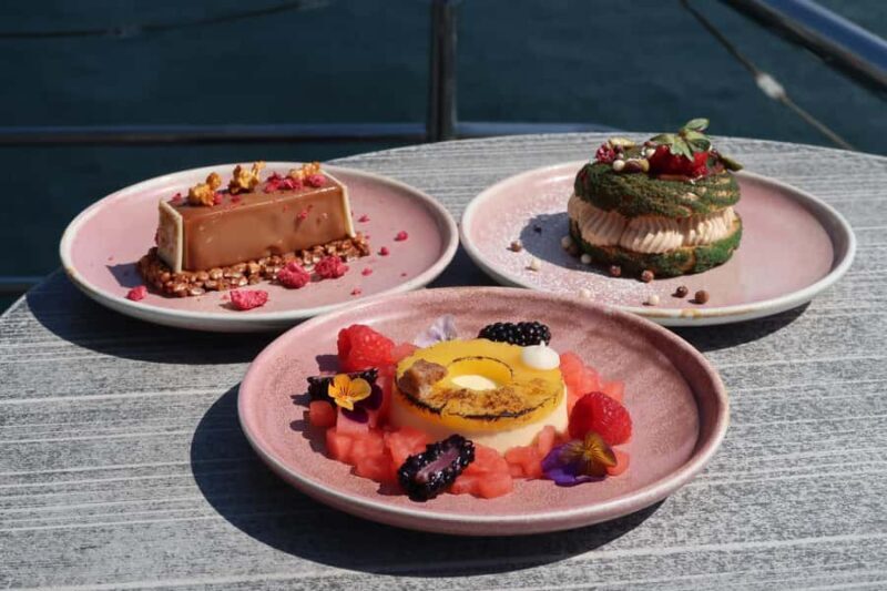Sydney Harbour: Glass Boat Signature Dinner Cruise - FAQ