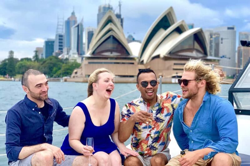 Sydney: Harbour Highlights & Aussie Bites Catamaran Cruise - Discovering Sydney Harbour from the Water