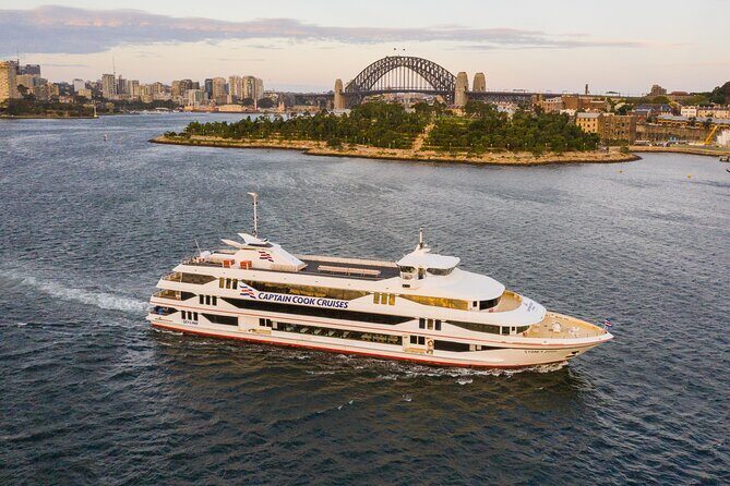 Sydney Harbour Starlight Dinner Cruise from Darling Harbour - The Sum Up: Who’s It Best For?