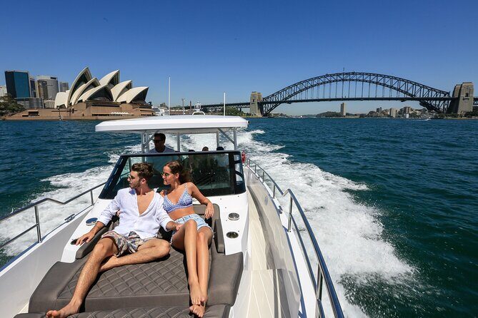 Sydney Harbour Twilight Cruise - An Elegant Introduction to Sydney Harbour