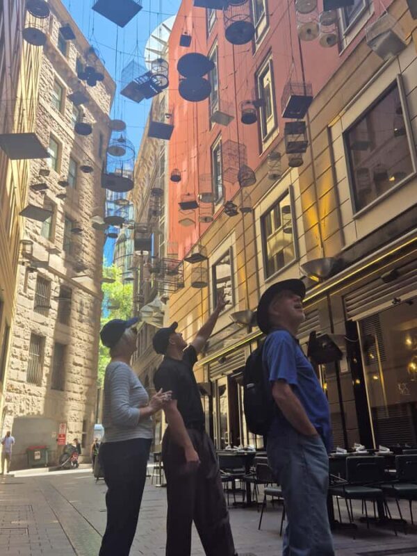 Sydney Highlights Walking Tour: Bridge Rocks House - Key Points