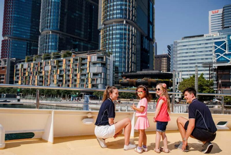Sydney: Hop-on Hop-off Harbour Cruise with Commentary - Key Points