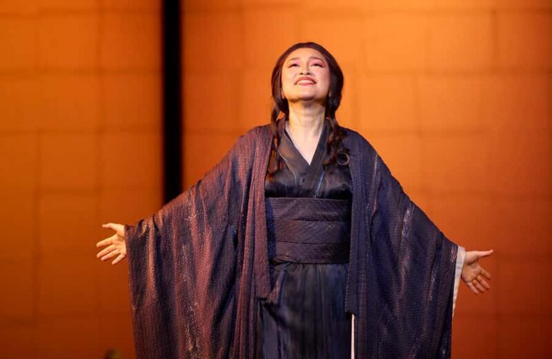 Sydney: Madama Butterfly the Sydney Opera House - The Sum Up