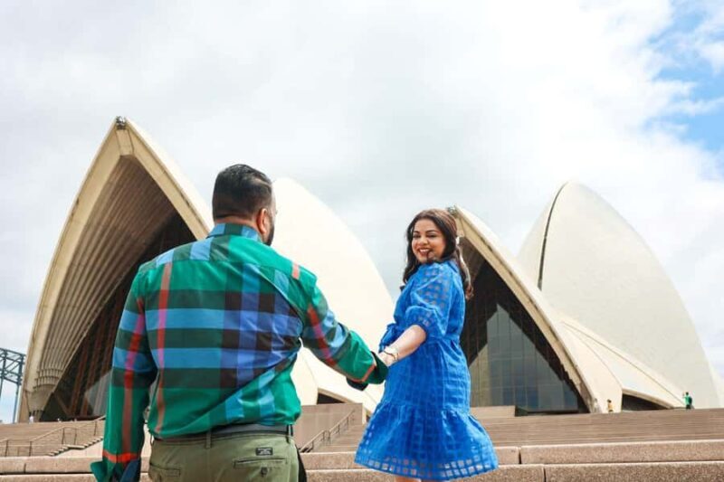 Sydney: Private Photoshoot outside the Opera House - An In-Depth Look at the Photoshoot Experience