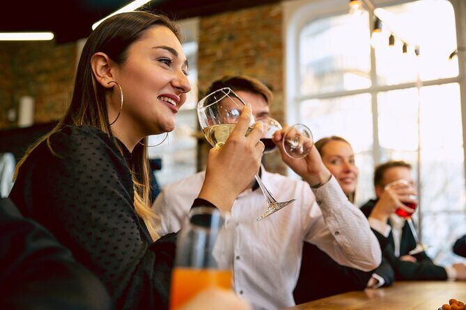 Sydney: Private Wine tour - Hunter Valley & Wollombi Valley - Whats Included & Whats Not