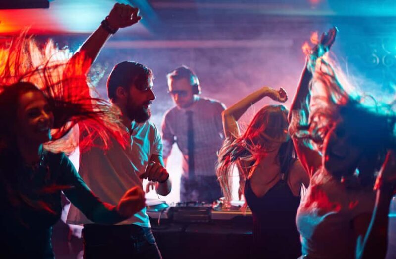 Sydney: Retro Party Cruise in Sydney Harbour with Snacks - Final Thoughts: Who Should Consider This Cruise?