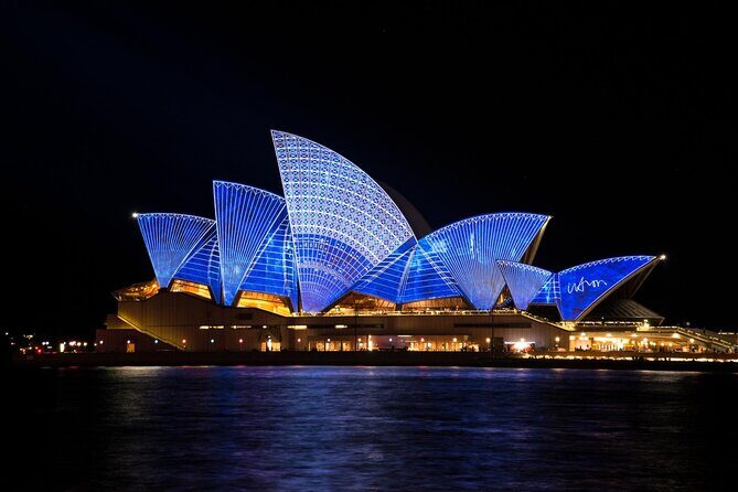 Sydney Scavenger Hunt and Highlights Self-Guided Tour - Key Points