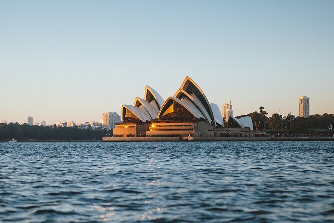 Sydney Sunrise Kayak Tour Opera House and Harbour Bridge - Key Points