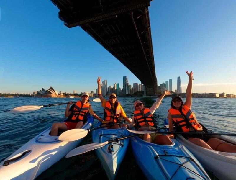 Sydney: Sunset Kayak - Opera & Harbour Bridge Tour (5p. max) - Key Points