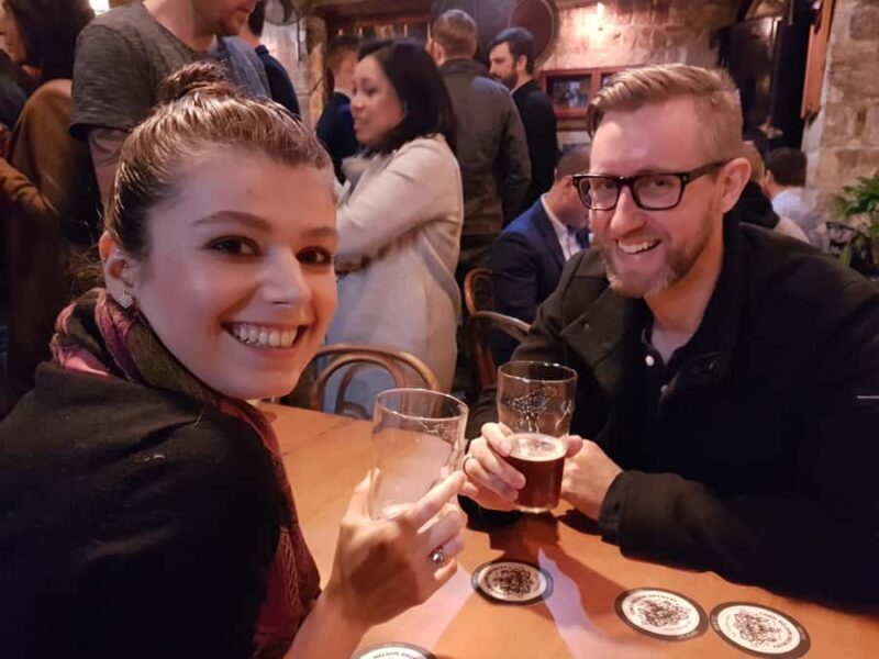 Sydney: The Rocks Pub Tour - The Atmosphere and Social Element