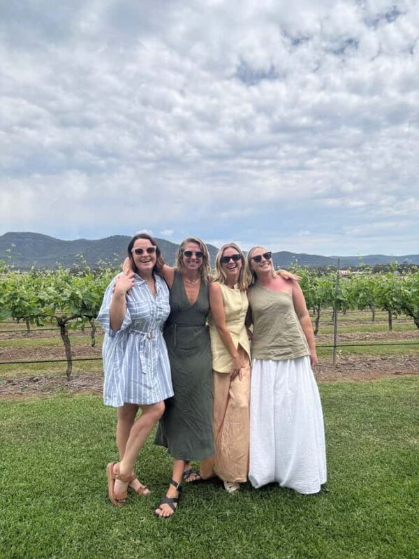Sydney to Hunter Valley Wine Tour | Gin, Lunch, Chocolatier - An In-Depth Look at the Hunter Valley Tour
