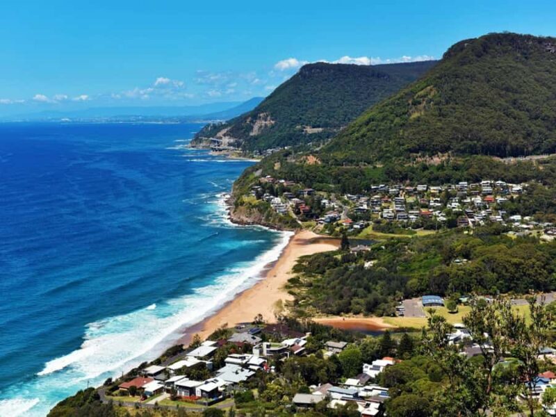Sydney: Wollongong, Macquarie Pass, and Waterfalls Tour - Scenic Return: Highlands and Beyond
