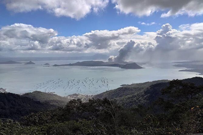 Taal Volcano Experience: Scenic Countryside and Volcano Tour - An In-Depth Look at the Taal Volcano Experience