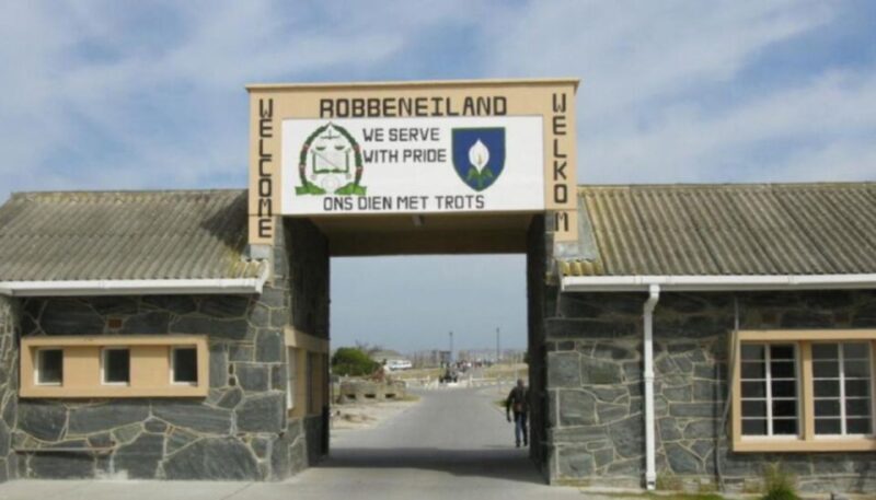 Table Mountain & Robben Island Tour with Ferry Tickets. - An In-Depth Look: What to Expect from the Tour