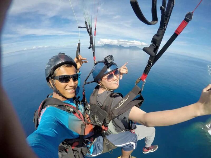 Tahiti : Tour de lîle (Full Day) avec Parapente - Key Points