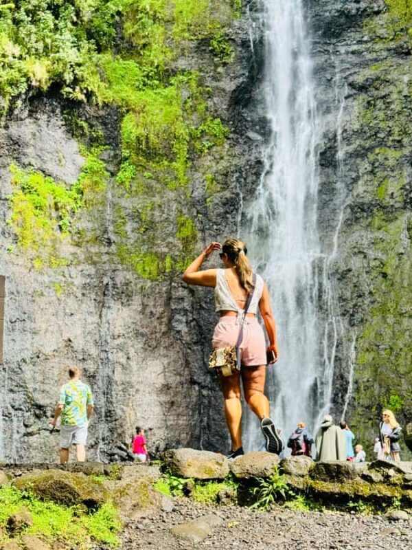 Tahiti: Unique East Coast Half Day Tour with Local Guide - Transport, Group Size, and Price
