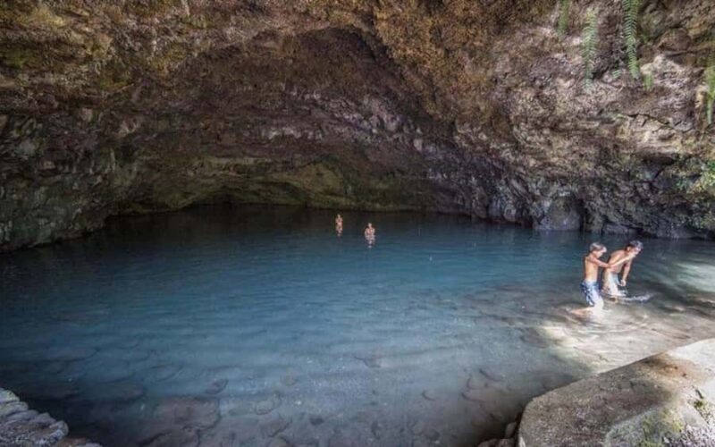 Tahiti: West and East Coast Island Tour with Waterfalls - Who Should Consider This Tour?