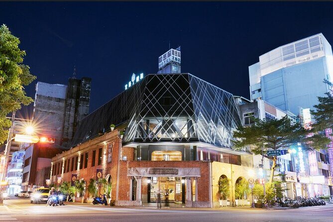 Taichung City Landmarks and Gaomei Wetlands Day Tour from Taipei - Practical Details that Matter