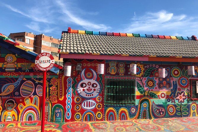 Taichung Must-Visit Join In Day Tour from Taipei - Key Points