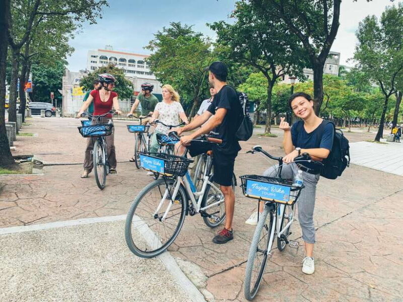 Taipei: 4-Hour Morning City Cycling Tour with Breakfast - Value for Money