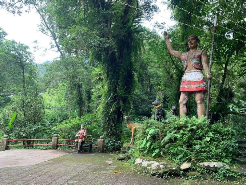 Taipei: 8 Hours Private Day Tour in Wulai with Benz Vito - FAQ