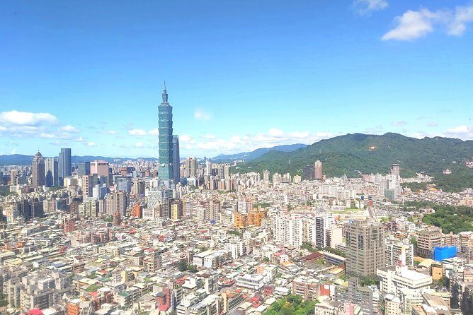 Taipei Private Transfer: Taiwan International Airport to Keelung Cruise Port - Key Points