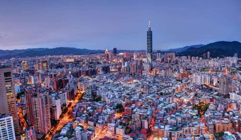 Taipei Private Walking Tour with a Local - Key Points