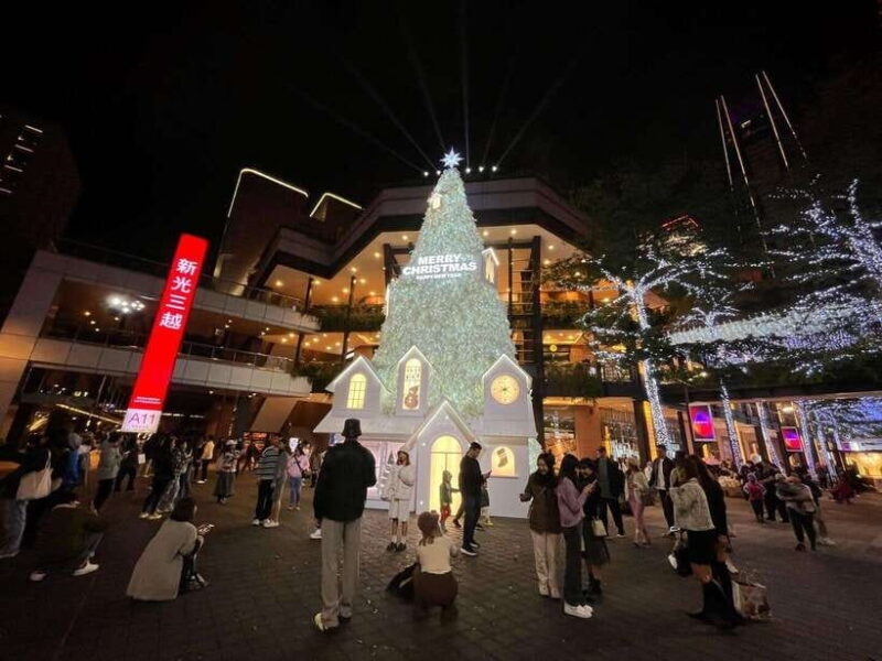 Taipei: Walking Christmas Photography and Shopping Tour - Christmasland in New Taipei City: A Festive Playground