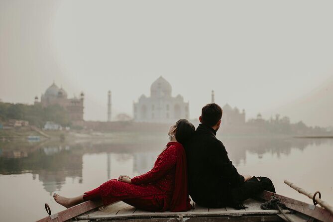 Taj Mahal Agra Fort and Fatehpur Sikri Guided City Tour - Key Points