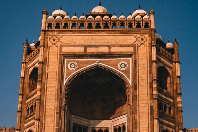 Taj Mahal Agra Fort and Fatehpur Sikri Guided City Tour - The Sum Up