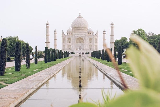 Taj Mahal, Agra Fort, Baby Taj Tour from Delhi by Superfast Train - The Experience: What to Expect from This Day Trip