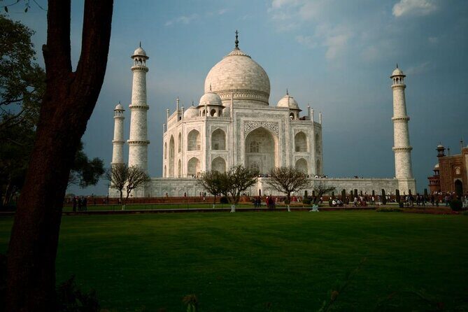 Taj Mahal & Agra Fort Day Trip : A Memorable Day Trip from Delhi - The Itinerary in Detail